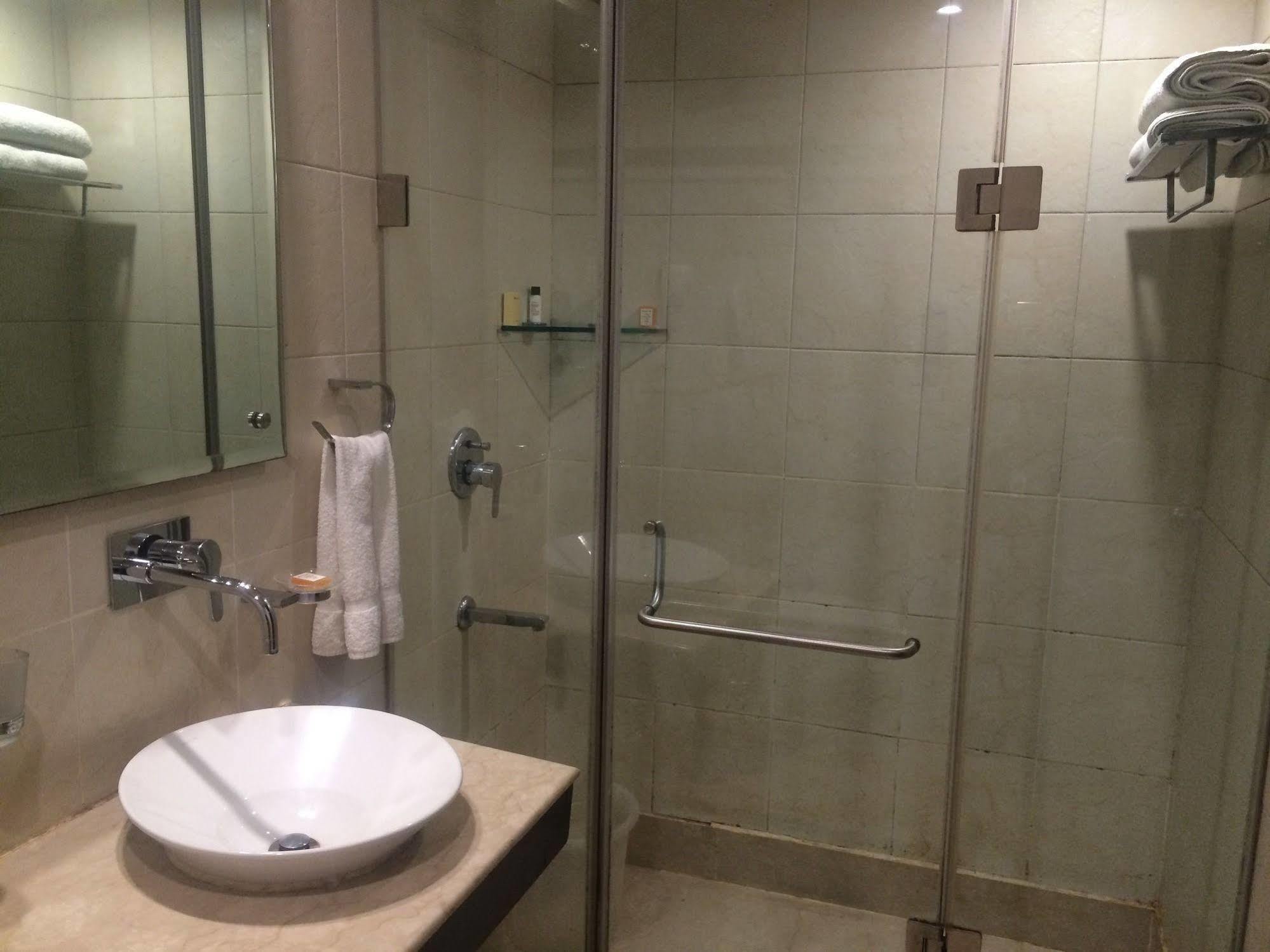 Fabhotel Rockland New Delhi Exterior photo