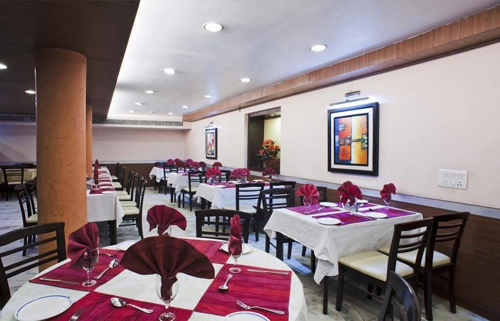 Fabhotel Rockland New Delhi Exterior photo